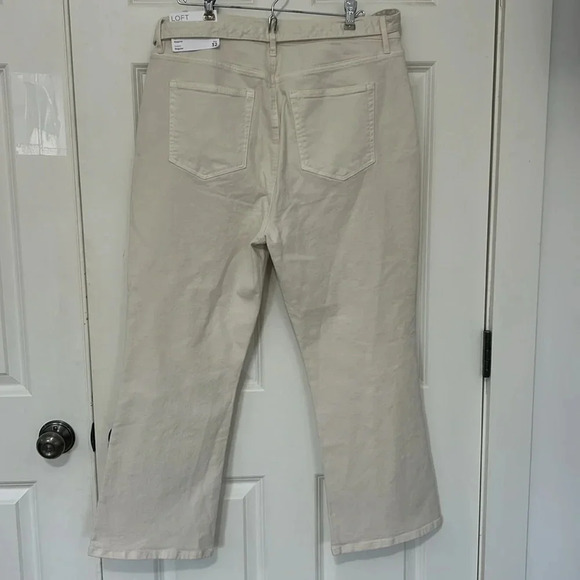 LOFT belted high-rise kick crop jeans size 14 / 32 cream belt - Picture 8 of 9